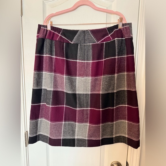 Talbot’s Pencil Skirt Burgundy & Black Sz 16W - Picture 2 of 4